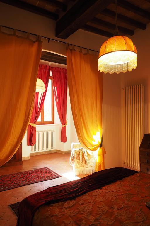 La Casina Di Cagnano Apartamento Montepulciano Stazione Habitación foto